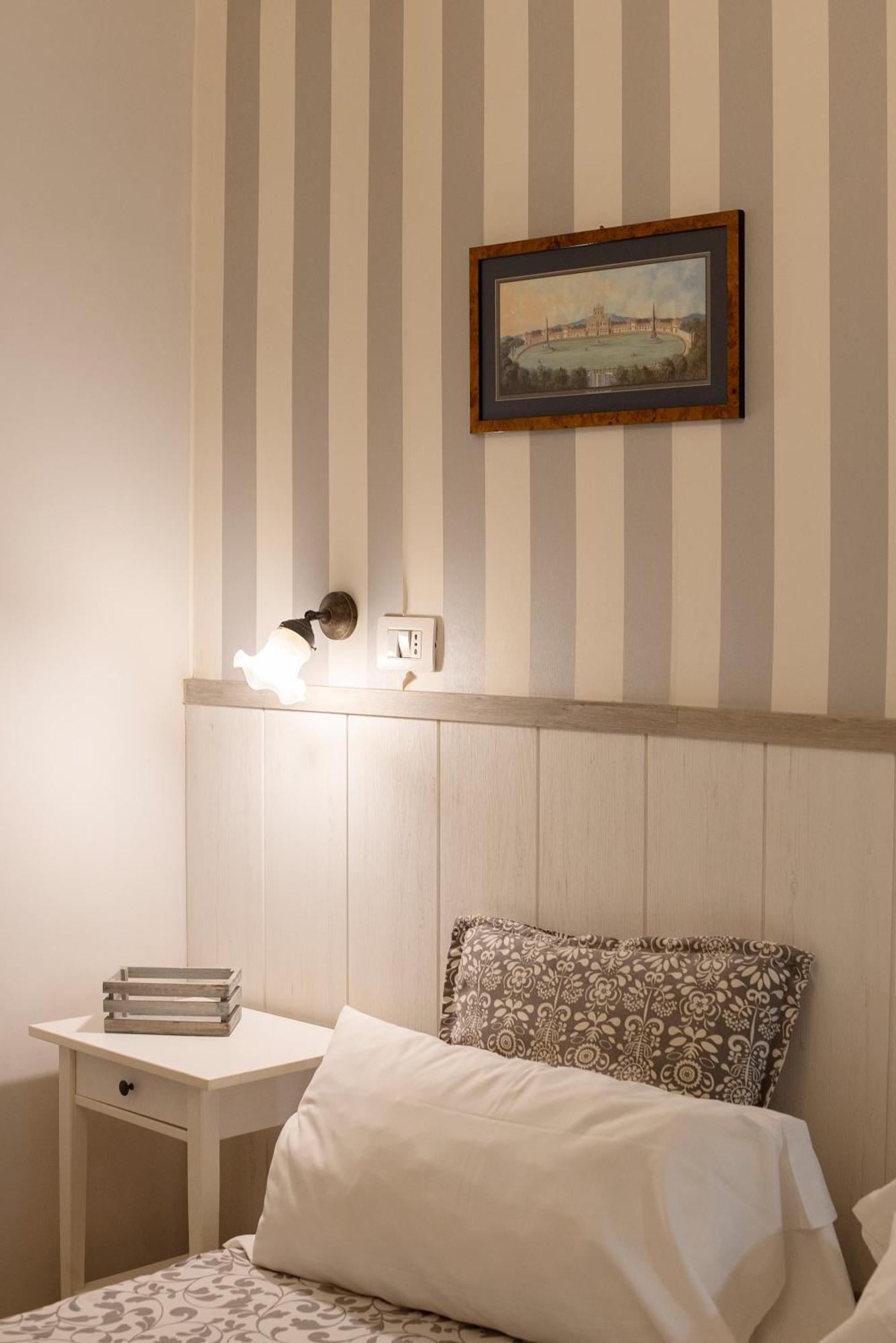 B&B Dei Decumani เนเปิลส์ ภายนอก รูปภาพ
