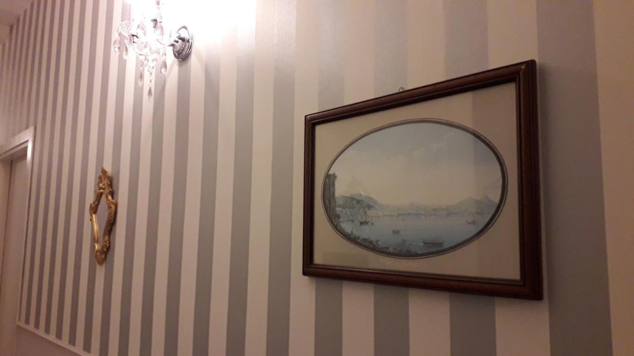 B&B Dei Decumani เนเปิลส์ ภายนอก รูปภาพ